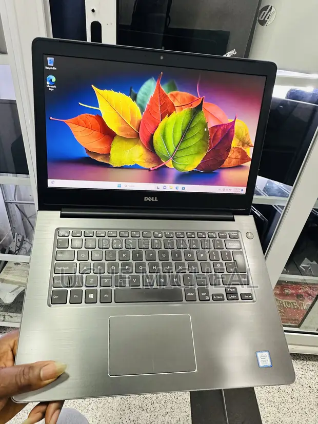 Dell Vostro 5468 Laptop - Intel Core i5, 8GB RAM, 256GB SSD - 1