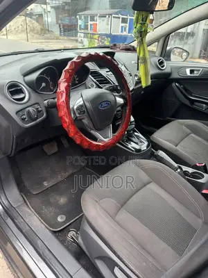 2014 Ford Fiesta S 4dr Hatchback (1.6L)