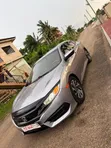 Honda Civic 2016 Silver - 1