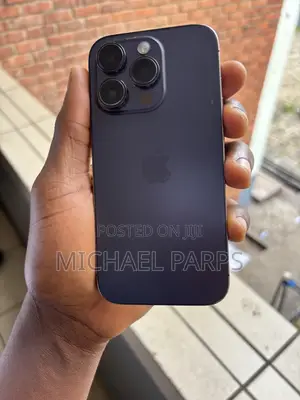 Apple iPhone 14 Pro 256GB Purple