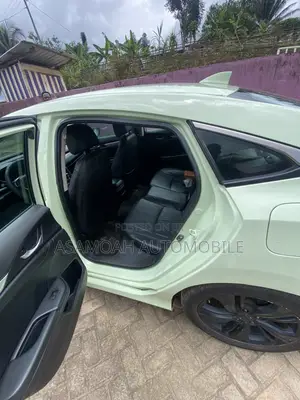 2017 Honda Civic Touring Sedan