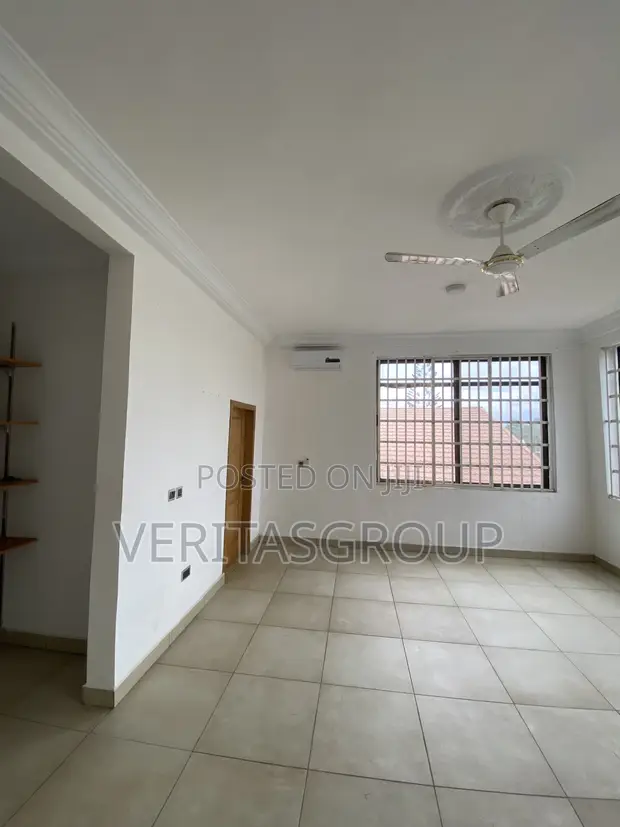 3-Bedroom Apartment for Rent in Adjiringano - 1