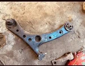 Toyota Voxy Front Lower Arm (Used)