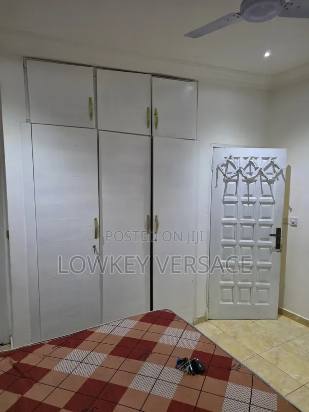 Furnished Studio Room with Generator, Starlink & DSTV - 1
