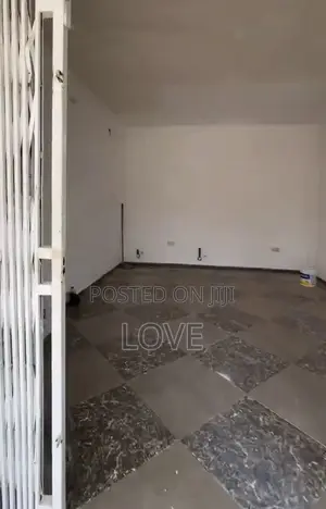 Warehouse/Storeroom for Rent, Circle Area