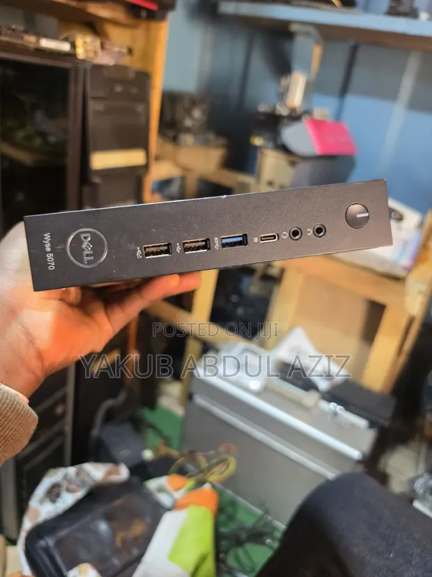 Dell Wyse 5000 Desktop Computer - 8GB RAM, 256GB SSD - 1