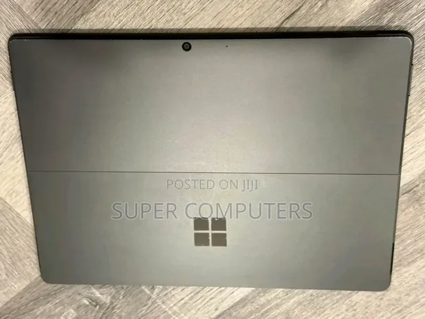 Microsoft Surface Pro 8 256GB Black - 1