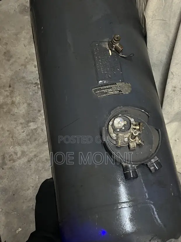 Car Gas Cylinder - Used - 1
