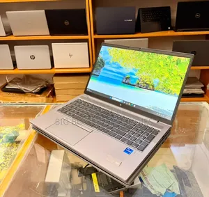 HP ZBook Firefly G8 Laptop - 16GB RAM, Intel Core i7, 256GB SSD