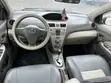 Toyota Belta 2010 - 4