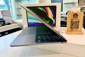 Apple MacBook Pro 2020 16GB Intel Core i7 512GB SSD