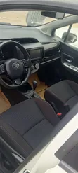 Toyota Vitz 2016 White - 5