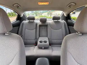 2016 Hyundai Elantra SE Sedan - Red