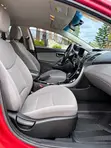 2016 Hyundai Elantra SE Sedan - Red - 5