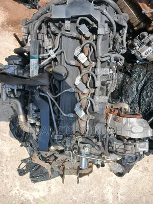 Used Toyota RAV4/Avensis Complete Diesel Engine with Manual Gearbox