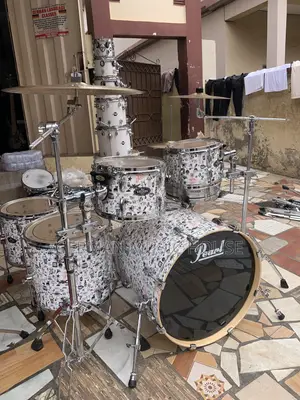 Pearl Vision Birch Drum Set