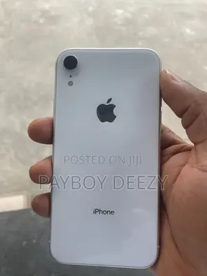 Apple iPhone XR 128GB White