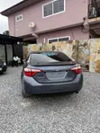 2017 Toyota Corolla SE Sedan - 4