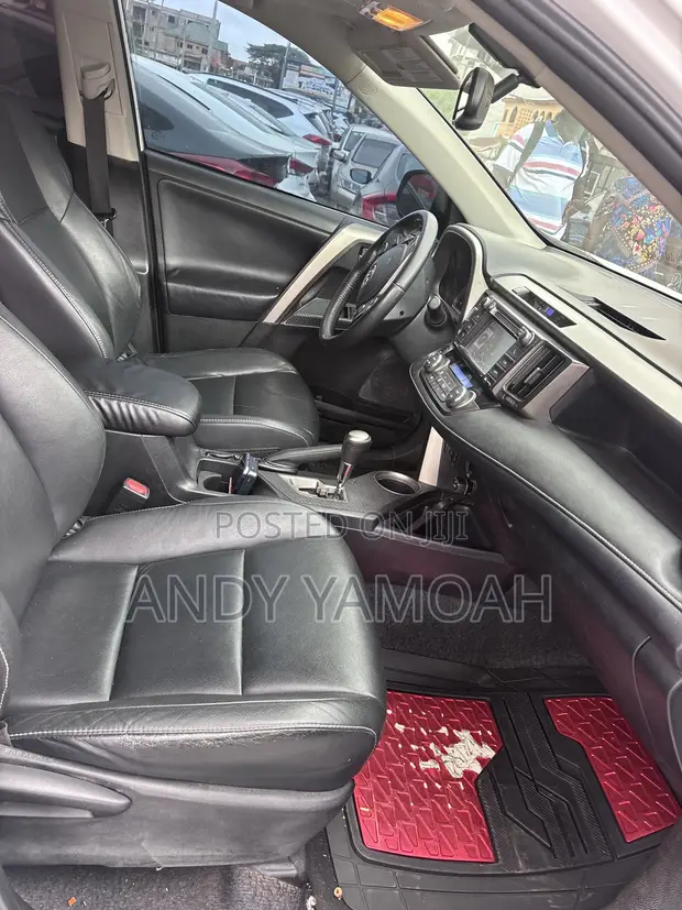 Toyota RAV4 2014 White - 1