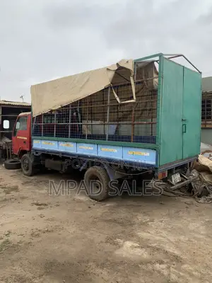 Hyundai Mighty Cargo Truck