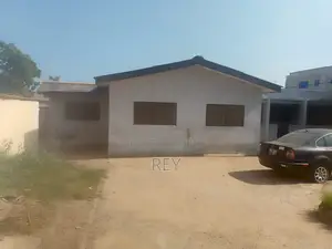 3 Bedroom Duplex for Rent in New Ghawe, Mallam