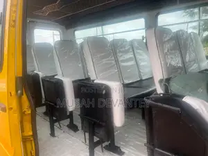 Mercedes-Benz Sprinter 2009 Bus