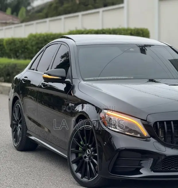 2021 Mercedes-Benz C43 AMG Black - 1