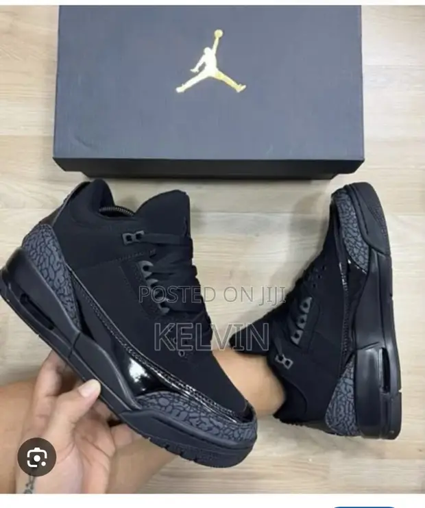 Sneakers Arena Men's Black Formal Sneakers - 1