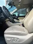2022 Toyota Highlander XLE Hybrid E-Four - 3