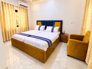 Classic Two-Bedroom Apartment with Balcony in Adenta