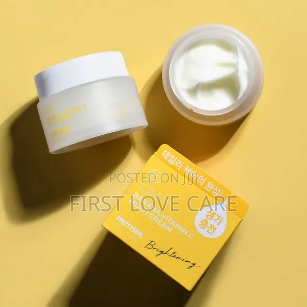 Prettyskin Banana Vitamin C Multi Cream - 1