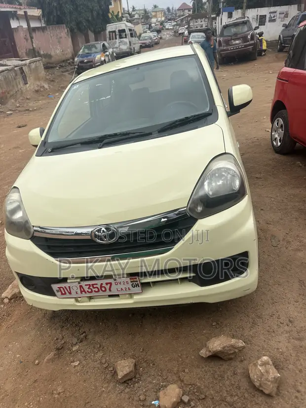 Toyota Pixis Epoch 660 FWD 2012 Yellow - 1