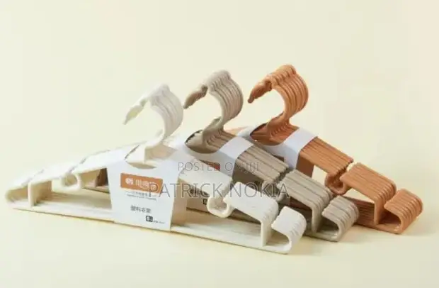 QYS ZS-Series Plastic Hangers (8-Pack) - 1