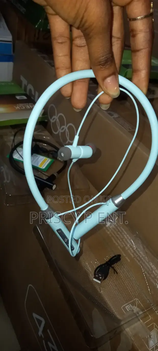 Long Lasting Wired/Wireless In-Ear Earphones - 1
