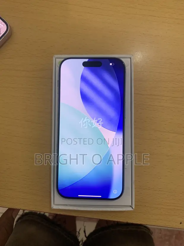 New Apple iPhone 17 256GB Blue - 1