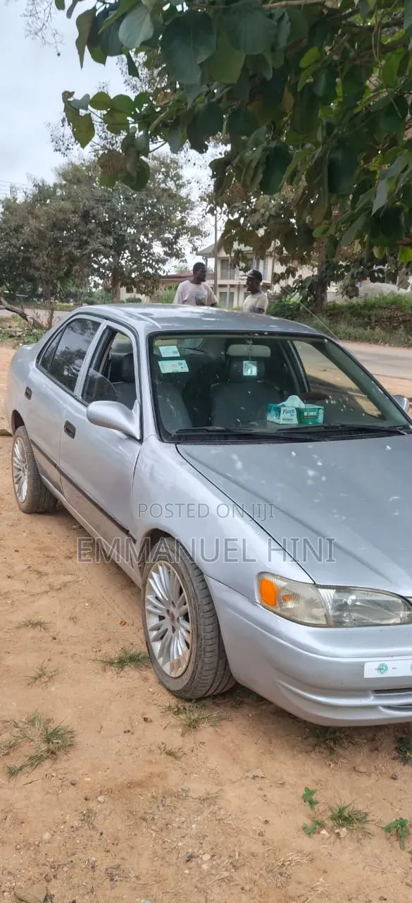 Toyota Corolla 1999 Gray - 1