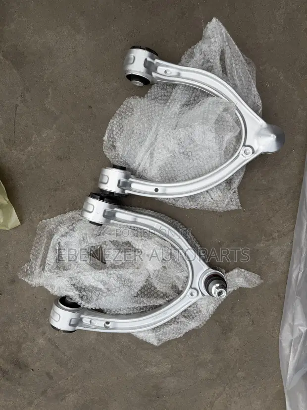 Mercedes-Benz C300/E300/E400/GLC300 Upper Control Arm Set - 1