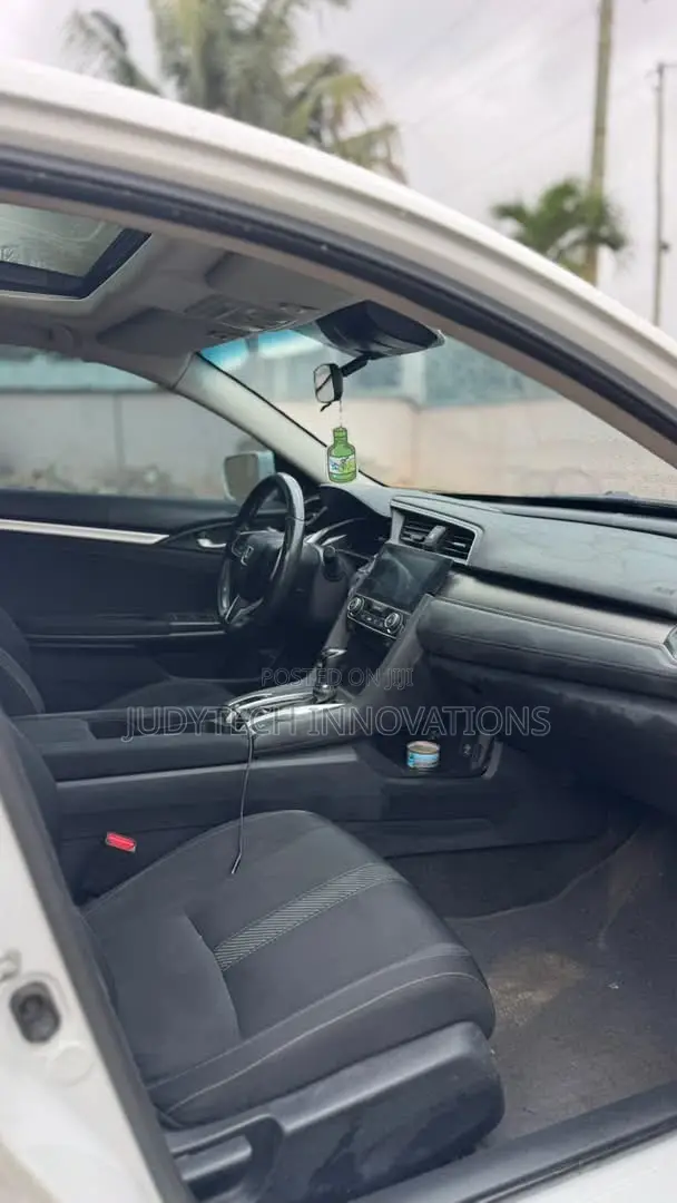 Honda Civic 2017 EX 1.5T - 1