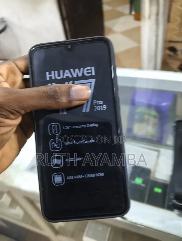 New Huawei Y7 Pro (2019) 128GB Black - 1