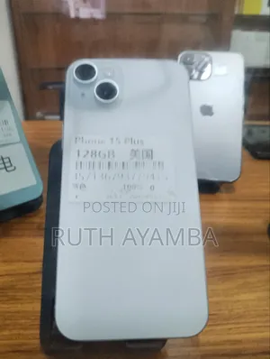 New Apple iPhone 15 Plus 128GB Silver