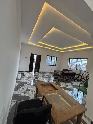 1 Bedroom Room & Parlour for Rent in Lakeside