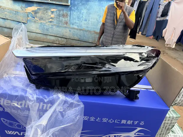 Honda CR-V 2023-25 Hybrid Full LED Headlight Pair - 1