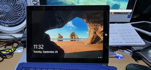 Microsoft Surface 3 (1657) 10.8" 4GB RAM 128GB eMMC