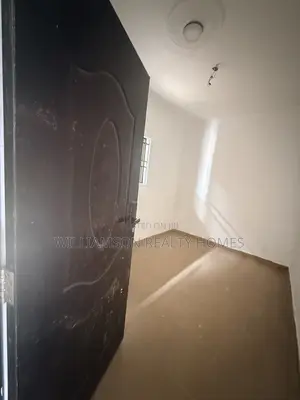 2 Bedroom Apartment for Rent, Kotobabi Area, Spintex