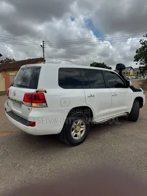 2016 Toyota Land Cruiser Prado 4.0 V6 Dual VVT-i White