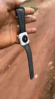 Apple Watch SE 2 (40mm) - 1