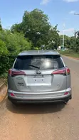 Toyota RAV4 LE AWD 2017 Silver - 5