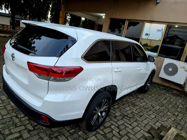 Toyota Highlander 2018 White - 1