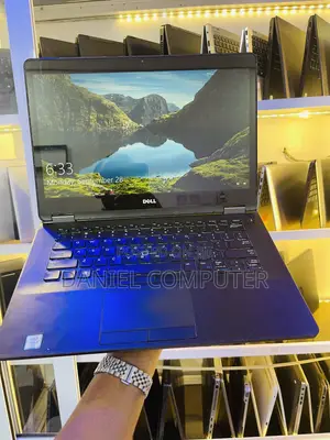 Dell Latitude 14 E7470 Laptop - Core i5, 8GB RAM, 256GB SSD