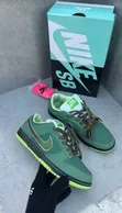 Nike SB Dunk Low Sneakers - 3